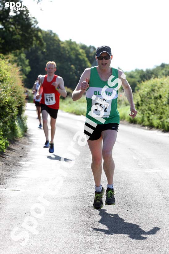 Hexham Half Marathon. Photo: David T. Hewitson/Sports for All Pics